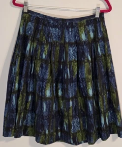 Falda plisada abstracta acuarela azul verde talla 6 Talbots para mujer - Imagen 1 de 9