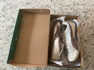 Puma Palermo Lth White/Vapor Gray/Gum Shoes,  397647 01, Women's size 8.5/EUR 39 - Image 1 of 4