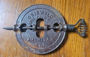 Antico 1915 GRISWOLD 6” AMMORTIZZATORE TUBO STUFA MANDRINO REVERSIBILE - Foto 1 di 4