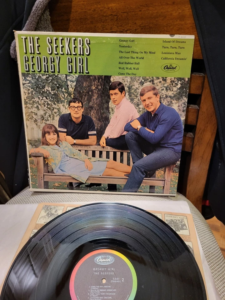 THE SEEKERS "GEORGY GIRL"  Capitol ST-2431 LP VINYL RECORD - Image 1 of 4