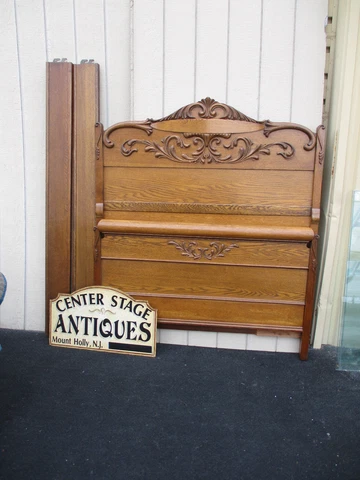 64162  Antique Victorian  Oak Full Size Bed Cover