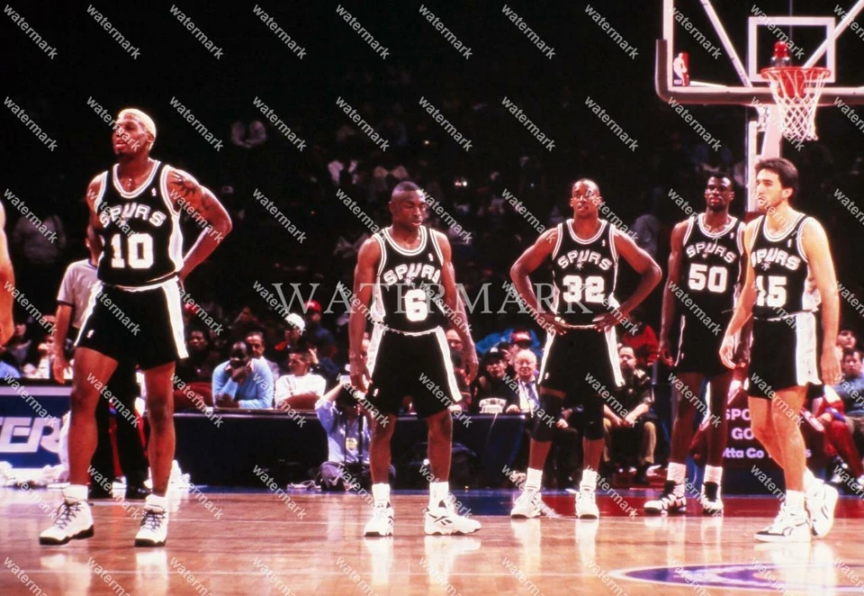 Foto ET717 Dennis Rodman & David Rodman Spurs Baloncesto 8x10 11x14 16x20 Foto 1 de 1