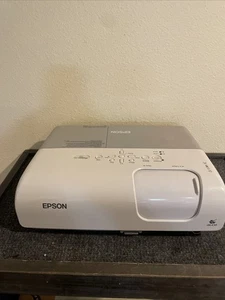 Epson PowerLite S5 Multimedia Portátil 3LCD Proyector Solo (Sin Cable) Funciona - Imagen 1 de 6