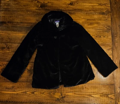 Patagonia Girls XXL 16-18 Black Faux Fur Jacket Coat Soft Plush Hooded 2 Button - Image 1 of 4