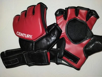 Brave MMA Competition Loves Large Extra Large Century Foto 1 de 3