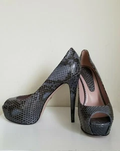 $1150 GUCCI PYTHON PUNTA ABIERTA PLATAFORMA TACÓN ALTO PLATAFORMA ZAPATOS EU 39 ME ENCANTAN ZAPATOS - Imagen 1 de 9
