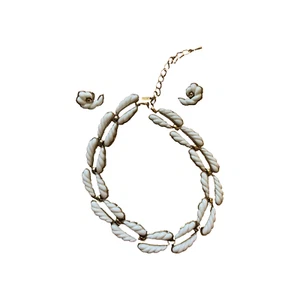 Monet Vintage 1950s Signed White Ename  Statement  Collar Necklace  & Earrings - Picture 1 of 9