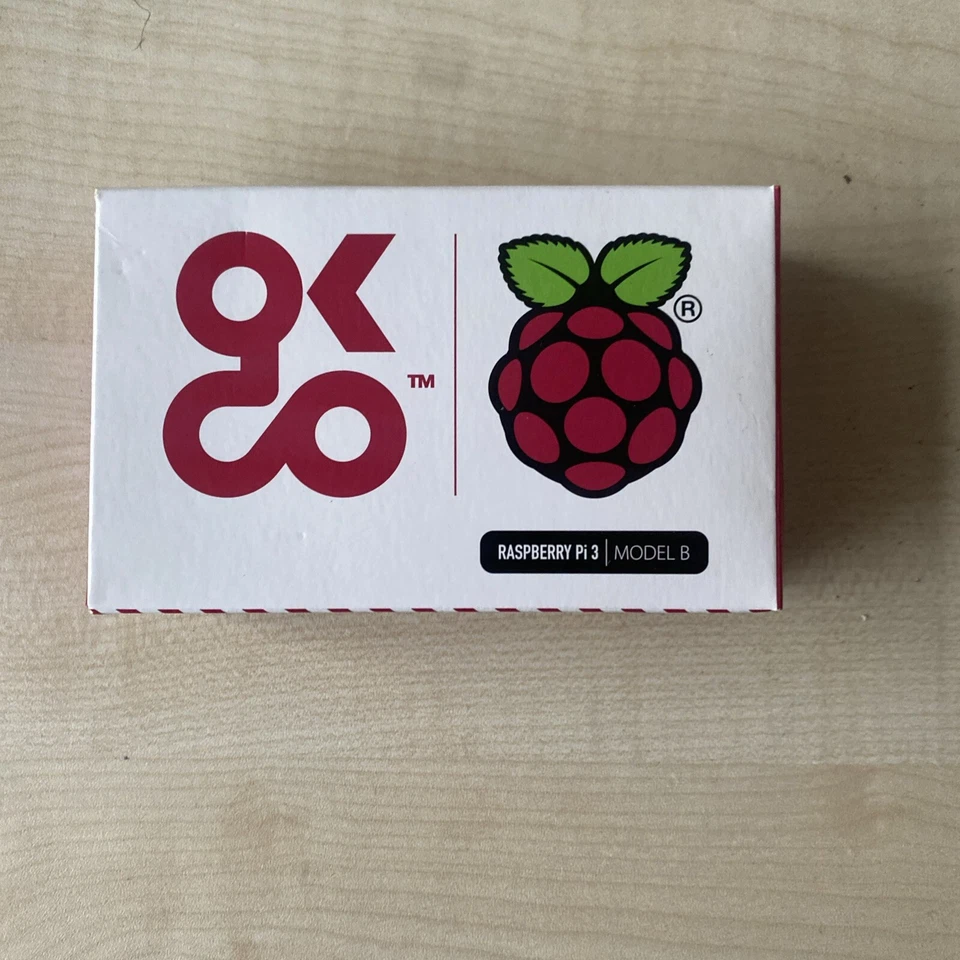 Raspberry Pi 3 Model B Single-Board Computer - Image 1 of 2