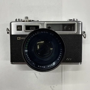 YASHICA Electro 35 GSN Rangefinder 35mm Film Camera with 45mm f/1.7 Lens Vintage - Picture 1 of 7
