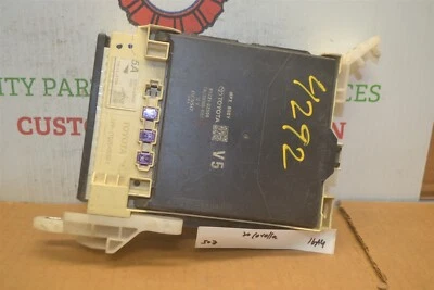 2020 Toyota Corolla Multiplex Network Control 8922102600 Module 507-16A4 - Image 1 of 4