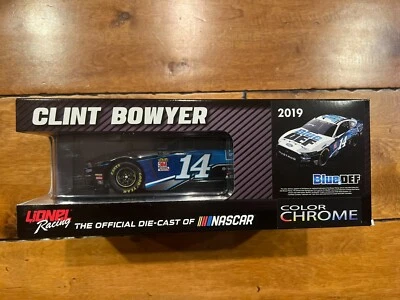 Clint Bowyer #14 2019 Bluedef color cromo escala 1/24 1 de 72 Foto 1 de 4