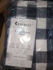 L'AGRATY Soft Sherpa Fleece Plaid Blanket, Microfiber Lightweight Plush Reversib