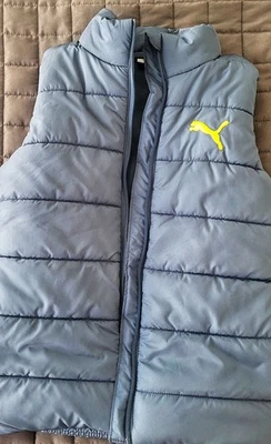 Chaleco acolchado PUMA para niños talla 7/8 gris ropa de invierno chaleco acolchado para niños Foto 1 de 3
