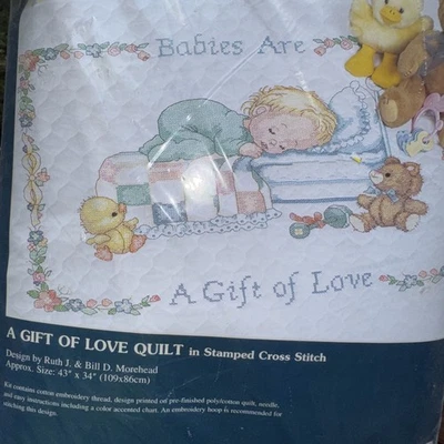 Kit de Edredón Dimensiones Punto de Cruz 43x34" Estampado Bebés Son un Regalo de Amor Kit Foto 1 de 4