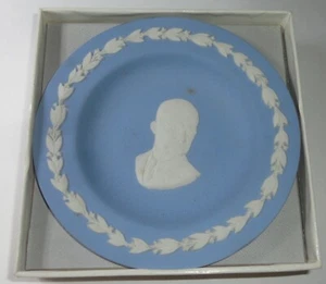 Jasper Wedgwood Round Sweet Candy Dish ~ President EISENHOWER w/ Box - Picture 1 of 9