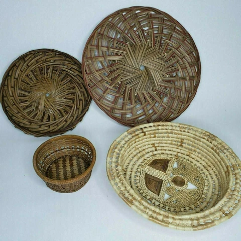 4 Vintage Wicker Rattan Baskets Shallow Wall Decor Boho Hanging Farmhouse Cover
