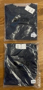 Figs Women’s Scrub Set -Livingston Basic Pants and Catarina Petite Top Navy - Picture 1 of 5