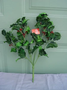 Vintage The Rag Shops Artificial Fake Holly Berry Spray Velvet Leaves Christmas - Picture 1 of 6