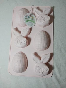 Silicone Cakelet Mold Spring Easter Eggs Baby Shower Heat Safe Bunny Boulevard  - Picture 1 of 8