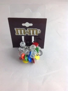 Anillo elástico en tono plateado caramelo M&M's Jewerly de Monet - Imagen 1 de 1