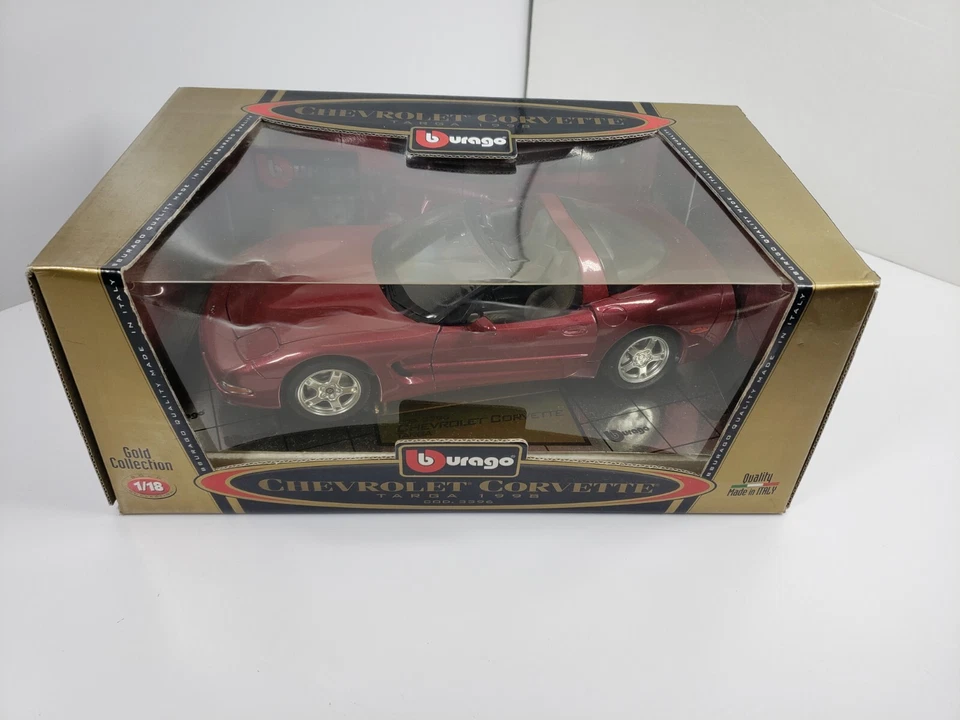 Burago Gold Collection 1998 Chevy Corvette Targa Diecast Car 1 18