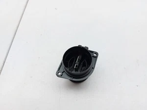SKODA OCTAVIA MK3 5E 1.6 DIESEL AIR FLOW MASS METER SENSOR 2016 04L906461B - Picture 1 of 14