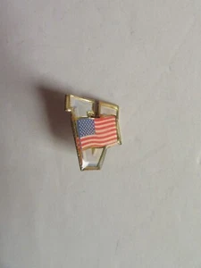 "V" American Flag Tack Pin - Picture 1 of 3