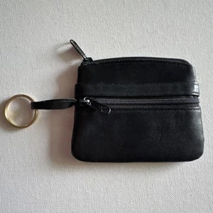 Vintage Buxton Genuine Leather Black Coin Cash Change Purse Key Chain Small - Picture 1 of 3