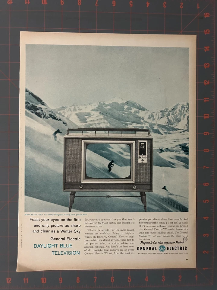 Consola de televisión GE General Electric 1960 vintage 23" azul claro anuncio impreso N2 Foto 1 de 1