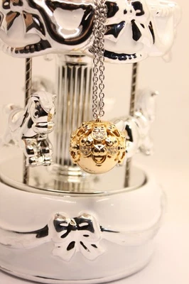 CHIAMA ANGELI COLLANA ACCIAIO GUFI DORATO ZIRCONI BIANCHI CM 80-90 - Immagine 1 di 3