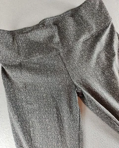 Leggings ajustados con textura gris para mujer Athleta Delancey talla L - Usado en excelente condición - Imagen 1 de 16