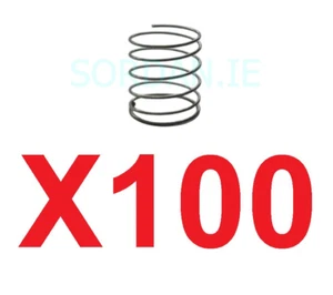 New 100x Keyboard Keycaps HQ Springs for Commodore 128 128D Plus/4 1651 - Afbeelding 1 van 3