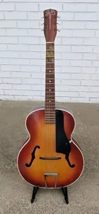 1950's Silvertone Archtop Acoustic Guitar w/Gigbag! -LL - Picture 1 of 6