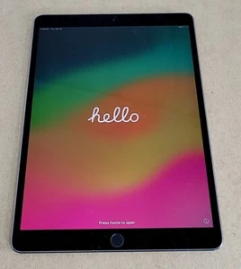 APPLE iPad Pro A1701 Tablet 64GB Space Gray WiFi SEE NOTES - Picture 1 of 8