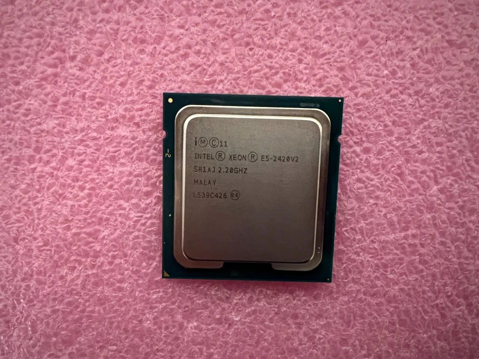Intel Xeon SR1AJ E5-2420-V2 2.20GHz CPU - Image 1 of 1