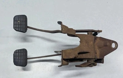1967  1972 C10 C20 Chevrolet Gmc Truck BRAKE CLUTCH PEDAL ASSEMBLY MANUAL TRANS  - Image 1 of 4