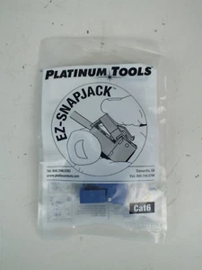 Platinum Tools 706BL-1 Cat 6 EZ-SnapJack Keystone - Blue  - Picture 1 of 3