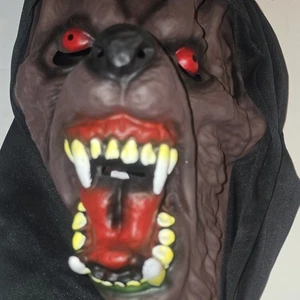 Rubies Wolfsmaske mit Kapuze Grusel Latex Werwolf Kostüm Erwachsene One Size Neu mit Etikett 2023 - Bild 1 von 6