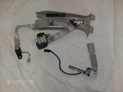 Ford Taurus 2008-2009 cinturones de seguridad de pasajeros Flex Fusion 500 Foto 1 de 4