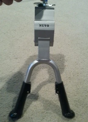 NUEVO SOPORTE CENTRAL DE ALEACIÓN AJUSTABLE PLATEADO PARA BICICLETAS  Foto 1 de 4