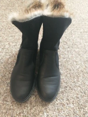 Women's Patriziaby Spring Step Fur Boots Size 7 - Image 1 of 4