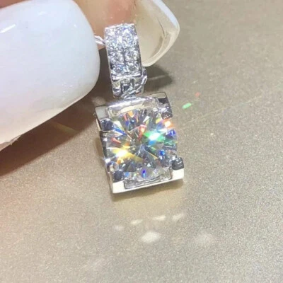 1.45CT White Round Cut Moissanite Halo Women's Party 14K White Gold Only Pendant - Image 1 of 4