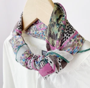 100% Silk Mulberry 27" Small Scarf Women Neckerchief Wrap Purple polka dot Print - Picture 1 of 10