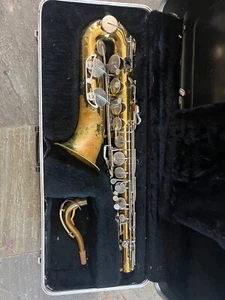 Selmer Bundy Tenor Saxophone. Need repair. Sale as Part. - Picture 1 of 11