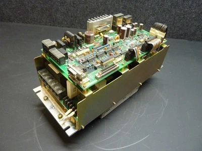 MÓDULO DE CONTROL DE POTENCIA CNC YAMAZAKI MAZAK SB-PRI-1 D72VD006300 (31163) Foto 1 de 4