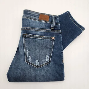 Judy Blue Jeans Women's 7/28 Relaxed Fit Blue Stretch Denim Mid Rise - Picture 1 of 7