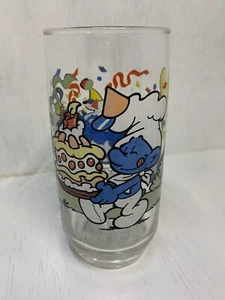 Vintage PEYO 1983 The Smurfs Baker Smurf 6" Collector Glass Tumbler - Picture 1 of 6