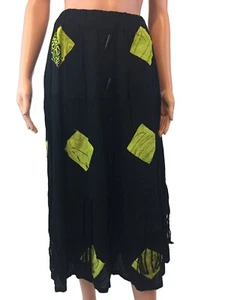 Gonna svasata al ginocchio verde e nera senza marchio con nappe e toggles taglia small - Foto 1 di 9