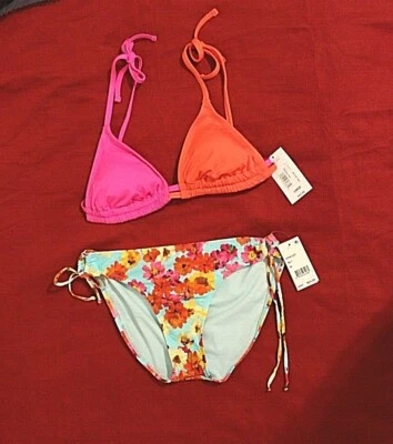 Kenneth Cole Bikini Size M/7,8 with Sugar Beach size L/11 Top  - Imagem 1 de 2