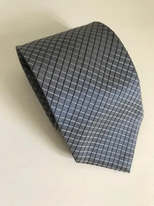 CECIL GEE KRAWATTE - grau silber - diagonales Karomuster - 100% Seide - sehr guter Zustand - Bild 1 von 6